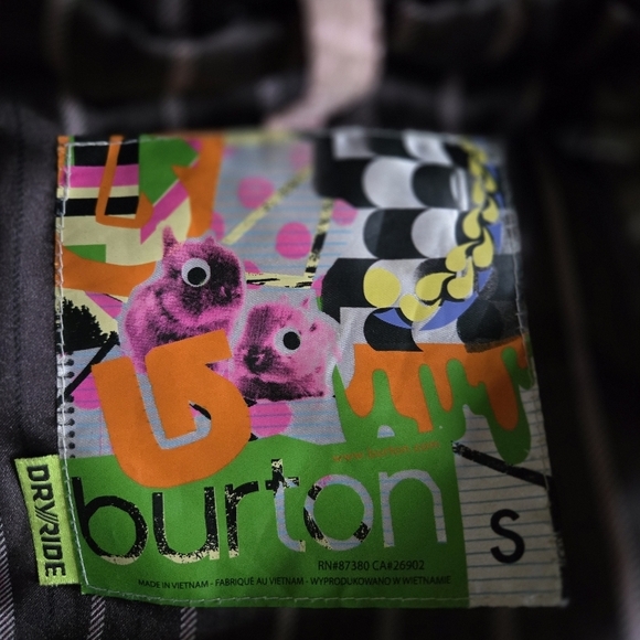 Burton Black Ski & Snowboard Jacket - Picture 5 of 5